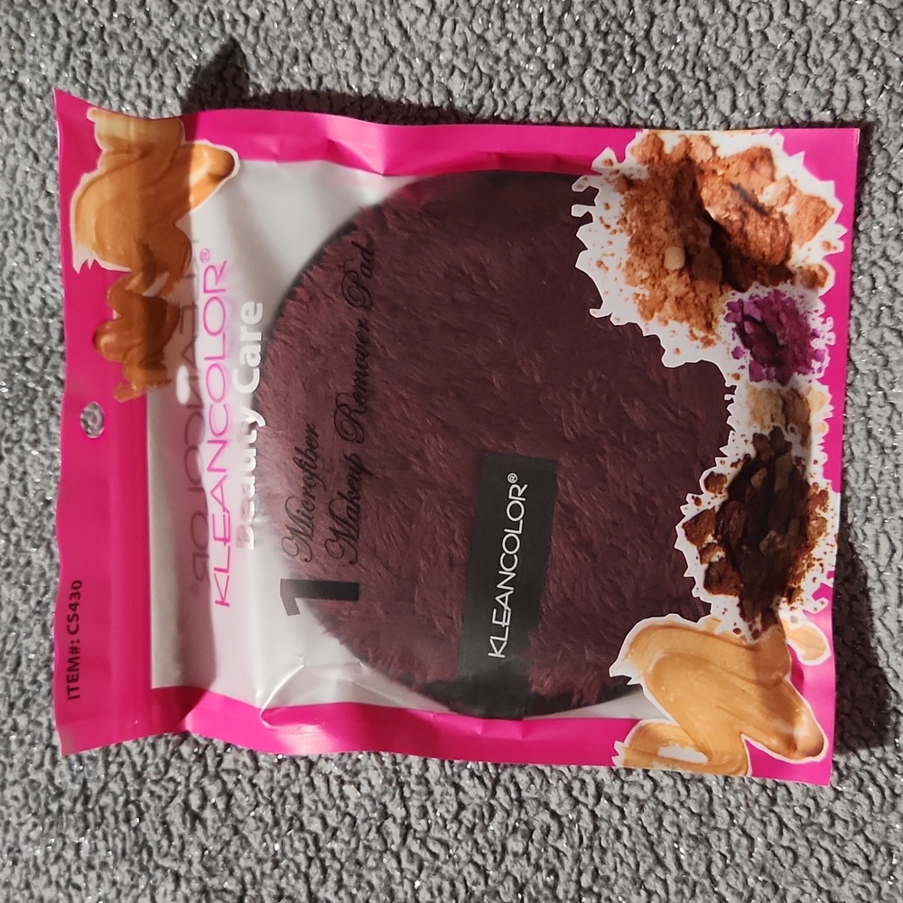 Makeup remover